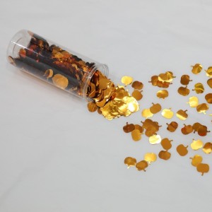 Push Pop Confetti Poppers a diploma megszerzéséhez.