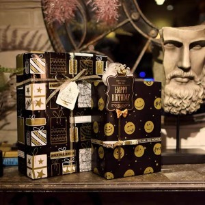 Csomagolópapírnyomtatott szöveti papír a Borthday egyedi logóhoznyomtatott 60G/70g/80g/90g/100g csomagolópapír ajándékcsomag Multolor ajándékpapír fekete csomagolópapír
