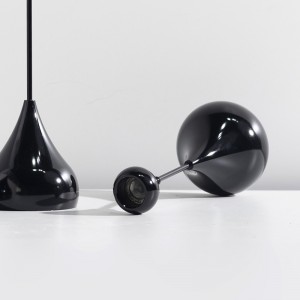 Vízcsepp alakú gyertyatartó