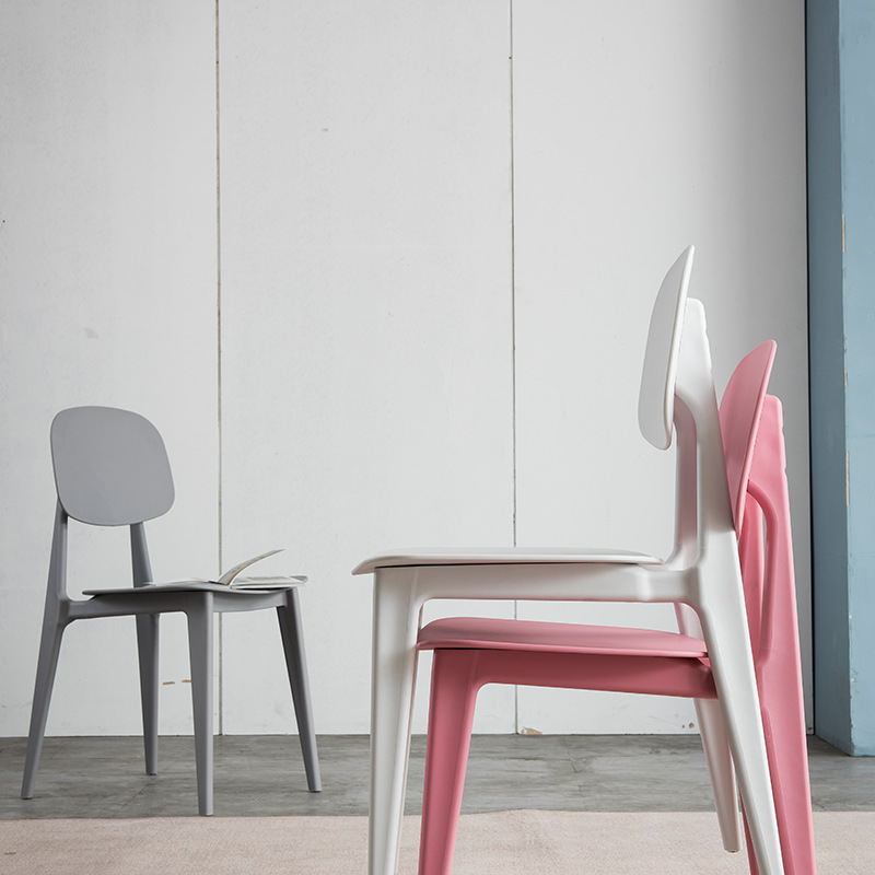 Kényelmes színes műanyag székek Étterem bútor egymásra rakható műanyag kávézó szék