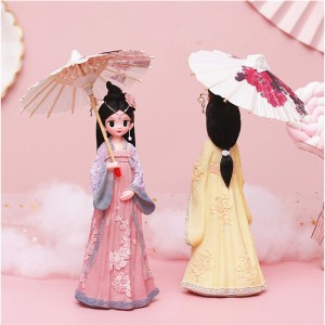 Finom lány esernyővel