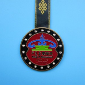 Díjak aranyérmes színes zománc medál medál