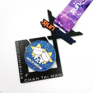 Gyárinagykereskedelmi cink ötvözet emléktárgy fekete állat kijelző fémérmes