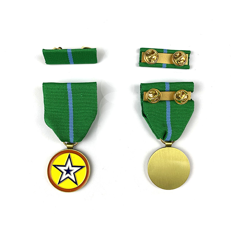 Kitüntetési érme egyedi becsületérme királyi bross
