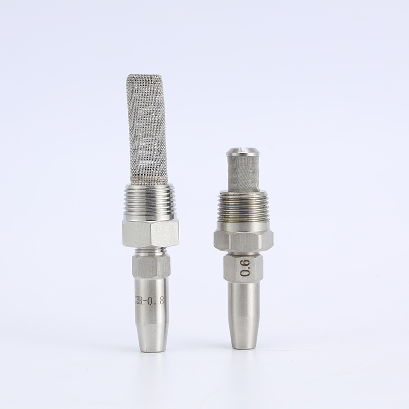 Erőteljes folyékony oszlopos permetező fúvóka papírgép vágóél élű vízsugaras tű fúvóka