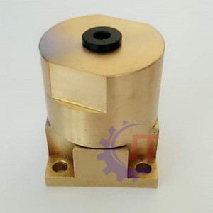 Charmilles 135000573 szelep charmilles vágóhuzal -gép l=32mm w=32mm h=38mm o=32mmm