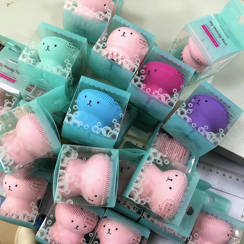 Tisztító kefe szilikon kézi tisztító kefe és masszírozó, polip alakú tisztító kefe mélytisztító szelíd hámlasztás bőrmasszázshoz