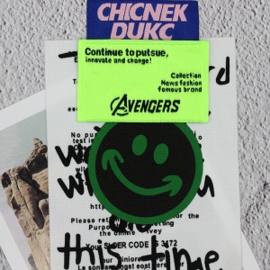 Színesnyomtatás szállítási jel