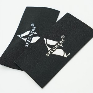 Nagykereskedelmi ruhadarabok egyedi logóval ruházati címkék ruhadarab pamut márka címkék ruházat szövött címkék Környezetbarát