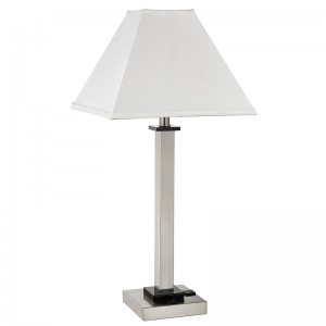 Egyetlen éjjeliszekrény asztali lámpa a vendégszobában