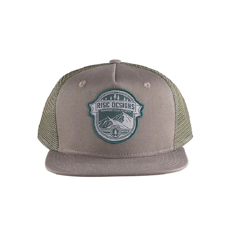 Divatnépszerűnépszerű lapos karimás hálószürke szürke hímzés Patch 5 Panel Panel Műanyag Snapback Trucker Cap and Hat
