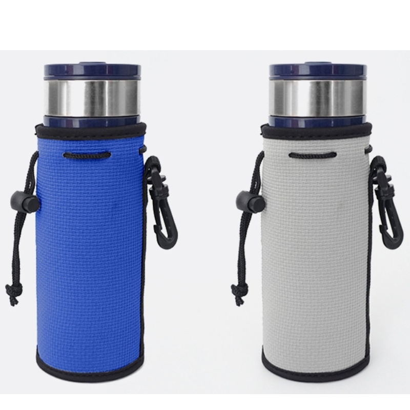 Egyéni logó színűneoprén vizes palack hüvely húzószélű heveder és csatpoharak fedelei