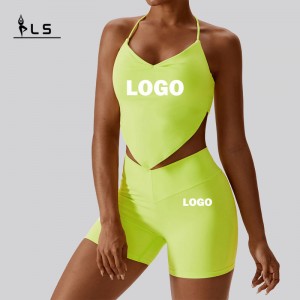 SC1065 2023 Új, egyedi aktív viselet jóga öltönykészlet fitnesz v Vágott Scrunch Back jóga rövidnadrág jóga fitneszkészletek