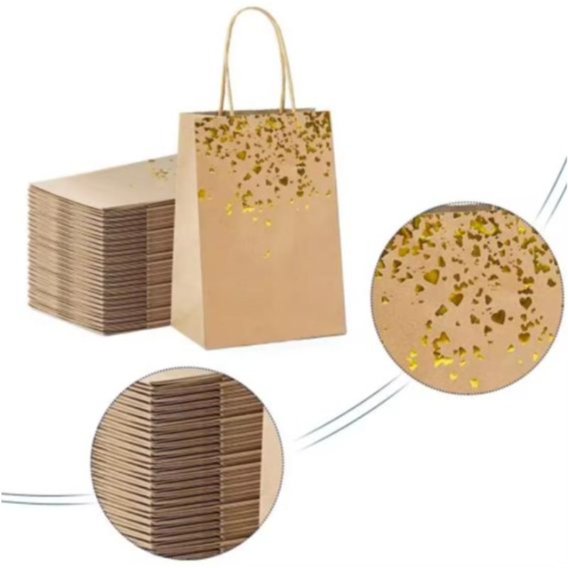 Újrahasznosítsa az öko -barát kraft papírzacskót ajándék- vagy ruhás csomagoláshoz