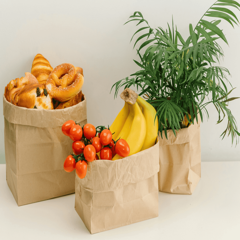 Hogyan segíti a testreszabott papírzacskók az üzleti vállalkozást a márka identitásának javításában?