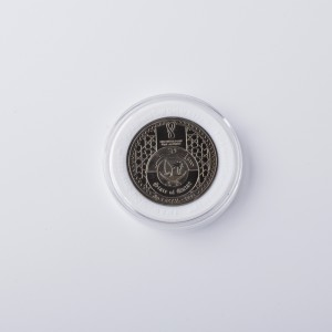 Professzionális testreszabottnagykereskedelmi labdarúgó -játékvezető oldalsó jelvények akril oldalsó kosárlabda futball akril jelvény