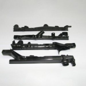 Motoralkatrészek hűtőtartály