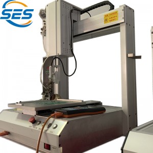 Automata ponthegesztő forrasztógép