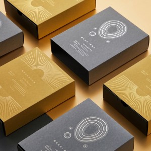 Luxe fólia-Bélyegzett Kraft ajándékdoboz