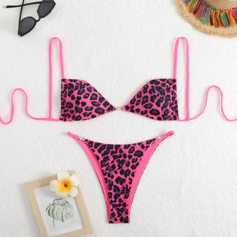 Szexi leopárdnyomtatott kötőfékes bikini fürdőruhák anők számára, és a luxus érzetét adják ki. Alkalmas a strandra és a forró forrásokra. Egy kereszt-Border Swimsuit tétel QT25055 Ár:$79,99