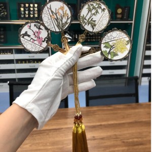 Ventilátor-alakú könyvjelző