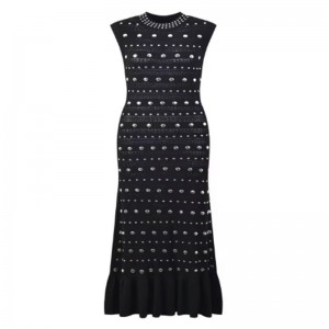 Nyári dollár gallér ujjatlan váll fodros, fém kötött ruhák