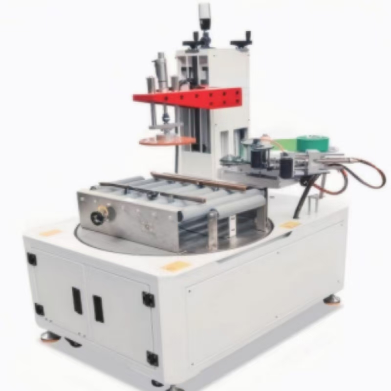 Vízszintes-Írja be a kör alakú karton tömítőgépet